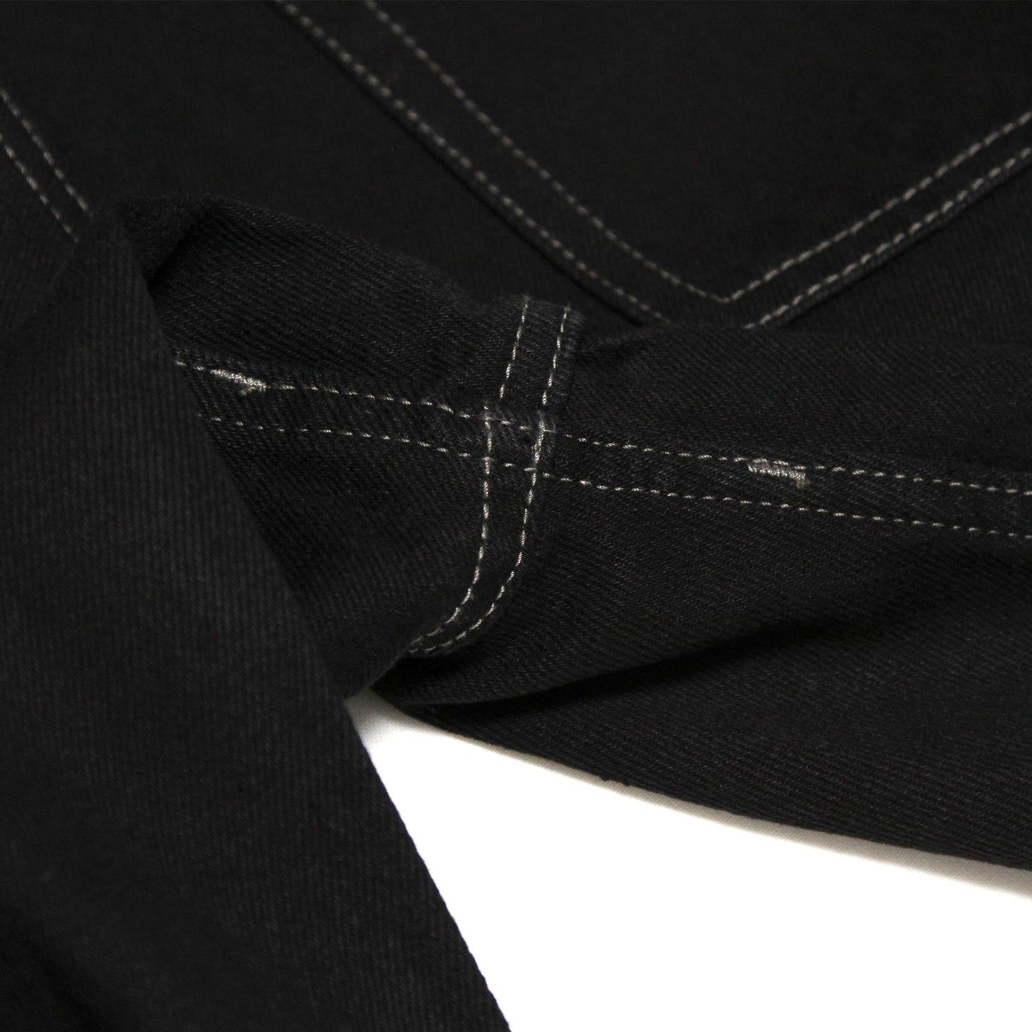 Cult/Heavies 01 Black